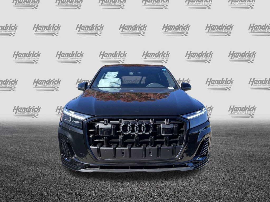 New 2026 Audi Q7 45 Premium SUV