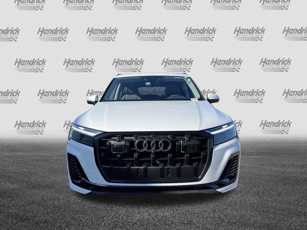 New 2026 Audi Q7 55 Premium SUV