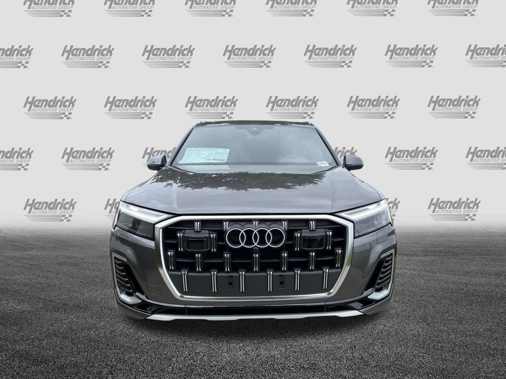 New 2025 Audi Q7 55 Premium Plus SUV