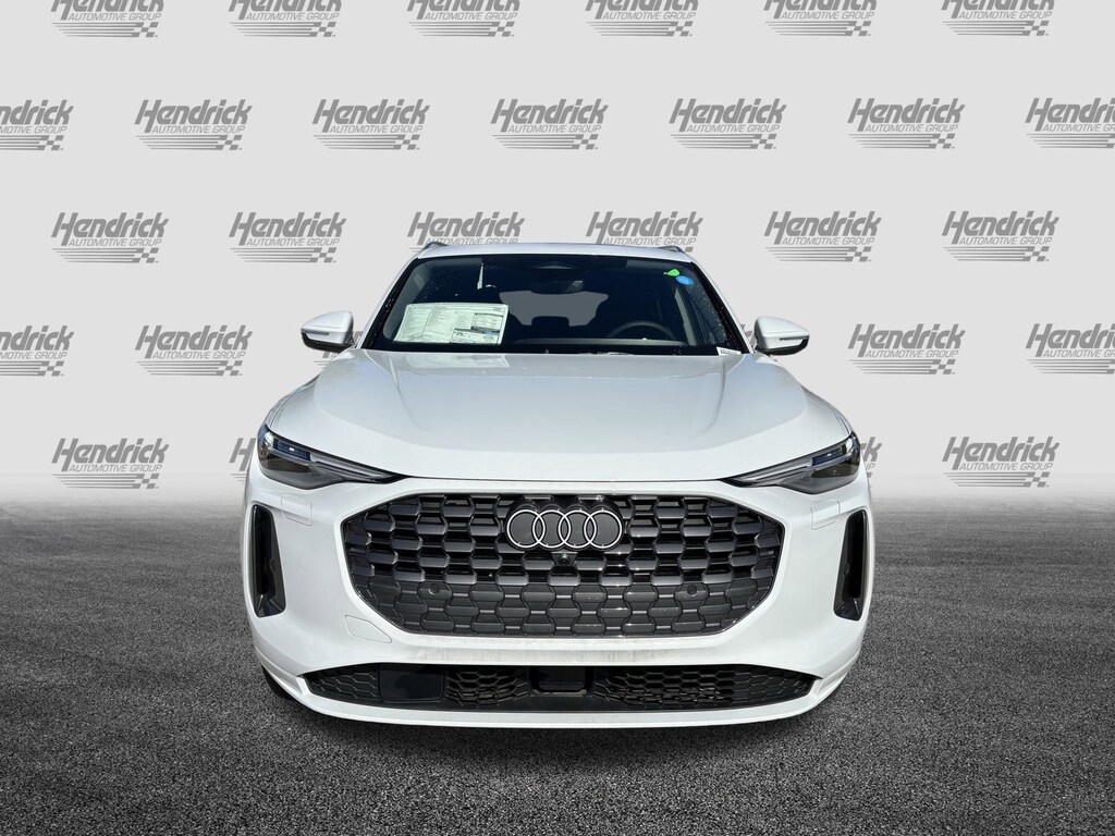 New 2025 Audi Q5 2.0T Premium SUV