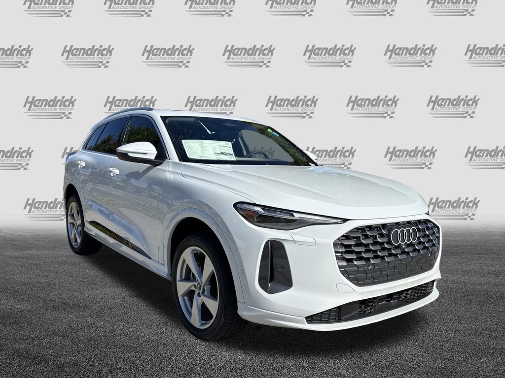 New 2025 Audi Q5 2.0T Premium SUV