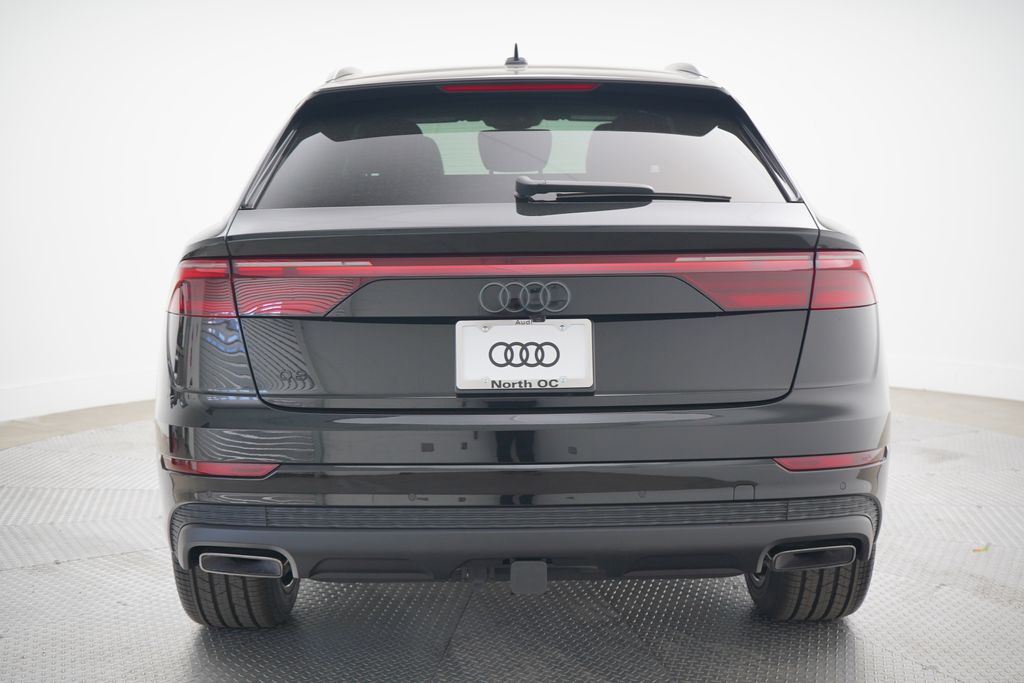 2025 Audi Q8 55 Premium photo 4