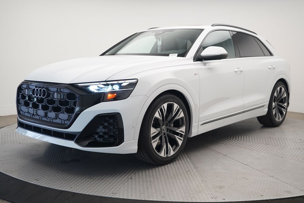 2026 Audi Q8