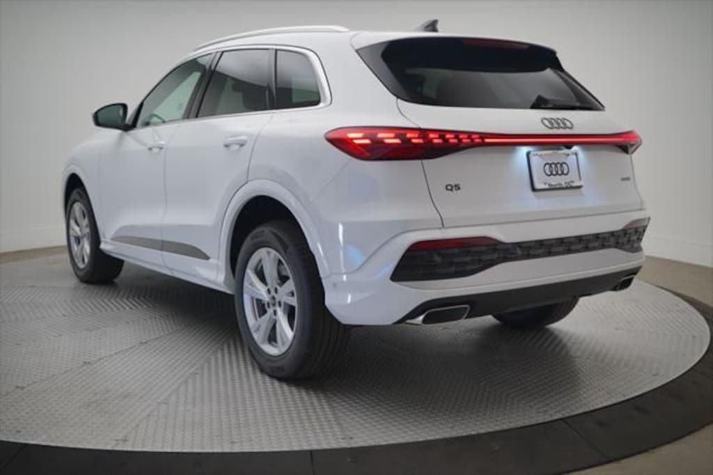 New 2025 Audi Q5 Premium SUV