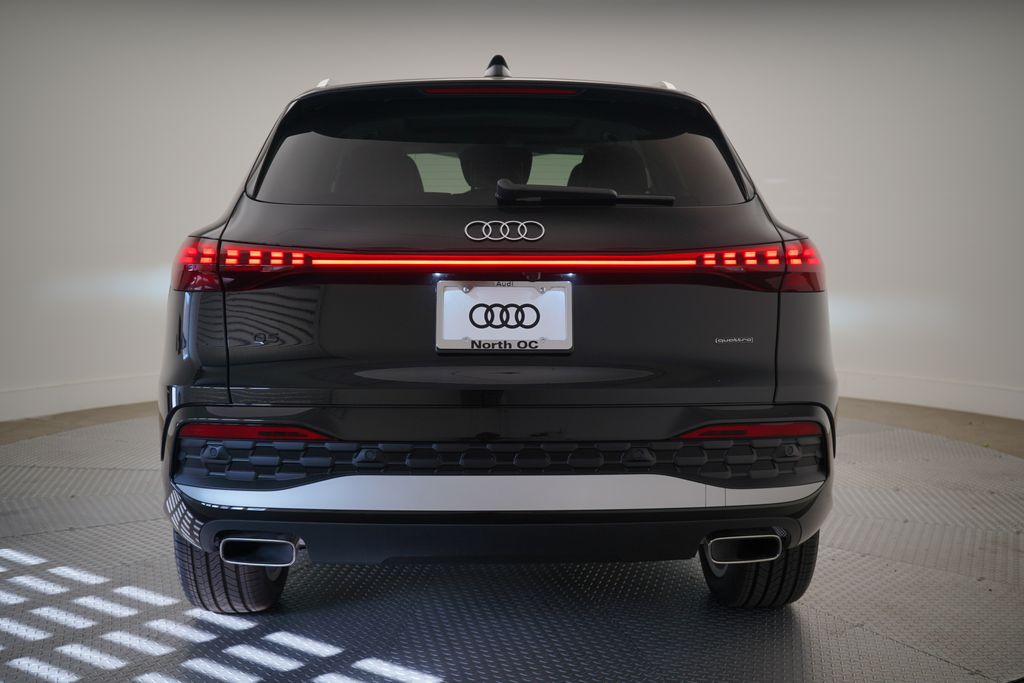 2025 Audi Q5 2.0T Premium Plus photo 4