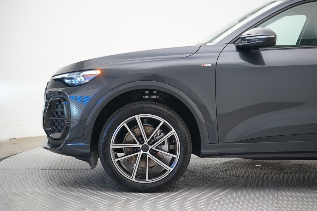 New 2026 Audi Q5 Premium Plus SUV