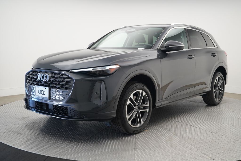 New 2025 Audi Q5 2.0T Premium SUV