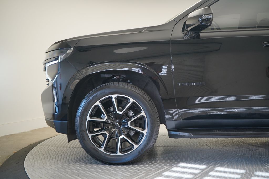 2021 Chevrolet Tahoe RST photo 2