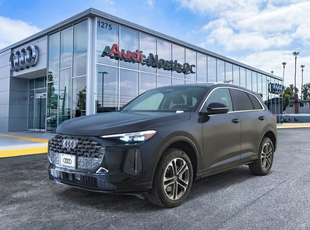 2025 Audi Q5 40 Premium Plus's photo