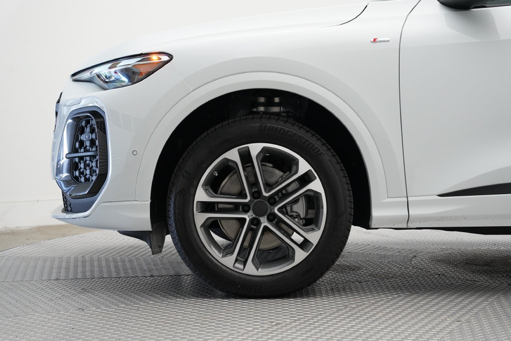 New 2026 Audi Q5 Premium SUV