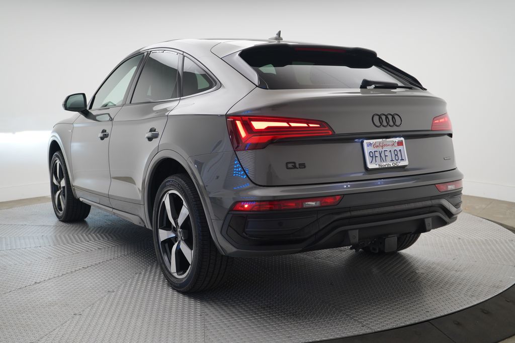 2023 Audi Q5 Sportback 45 S Line Premium Plus photo 3