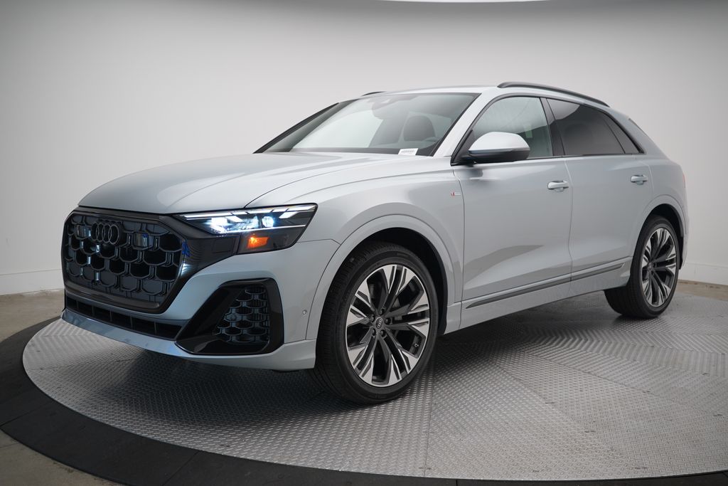 2026 Audi Q8 55 Premium Plus quattro Tiptonic's photo
