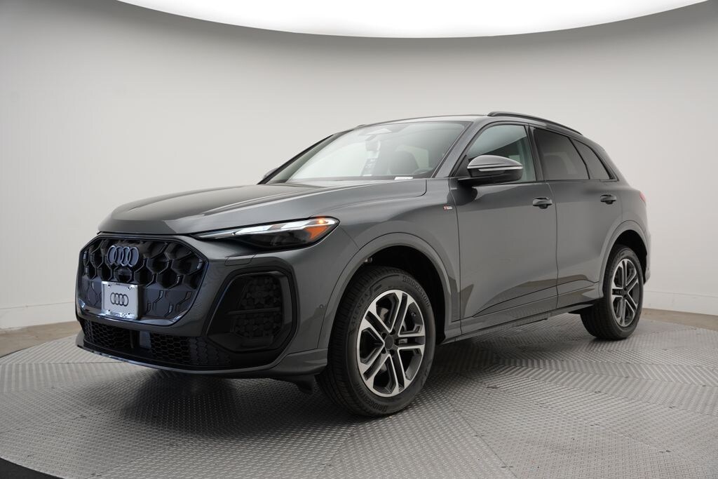 New 2026 Audi Q5 Premium SUV