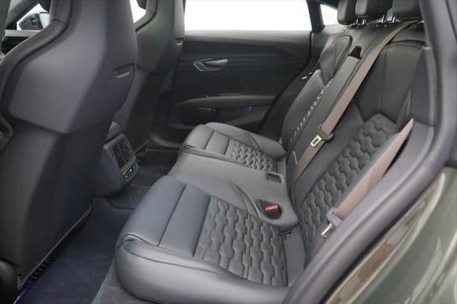 2026 Audi RS e-tron GT Performance Base - Photo 12