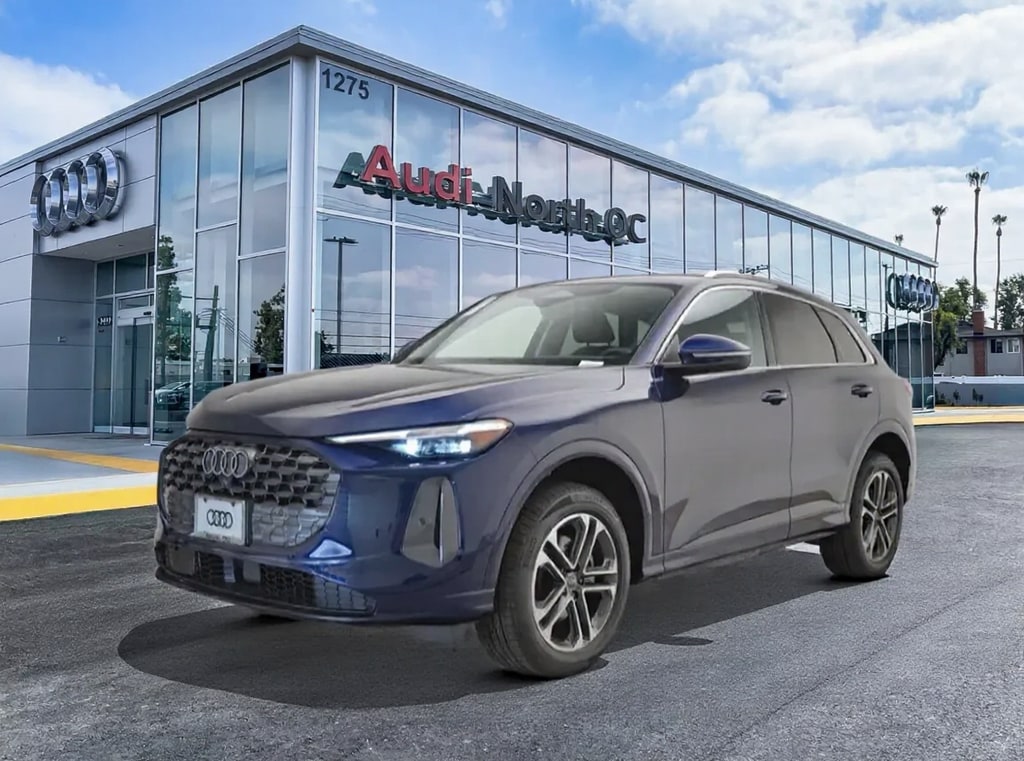 2025 Audi Q5 40 Premium Plus's photo
