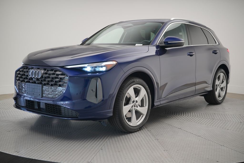 New 2025 Audi Q5 2.0T Premium SUV
