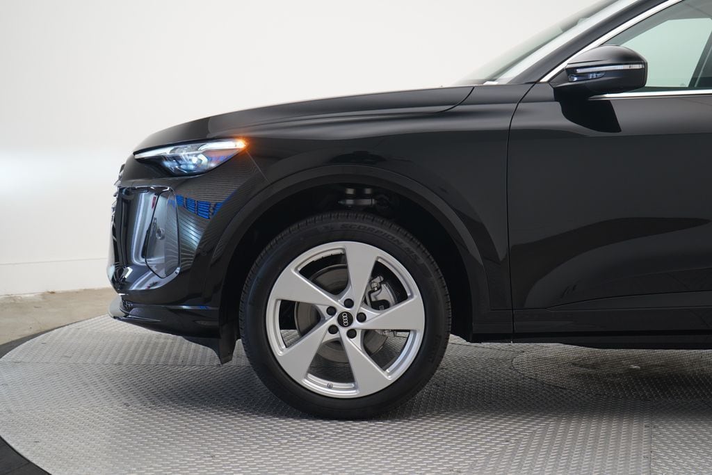 New 2025 Audi Q5 Premium Plus SUV
