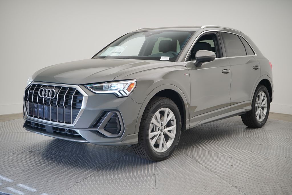 2025 Audi Q3 S Line Premium Plus's photo
