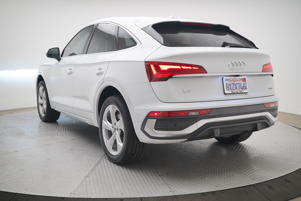 2021 Audi Q5 Sportback 45 Premium Plus photo 3