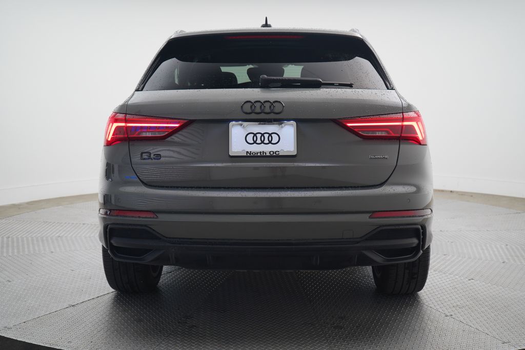 2023 Audi Q3 Premium photo 4