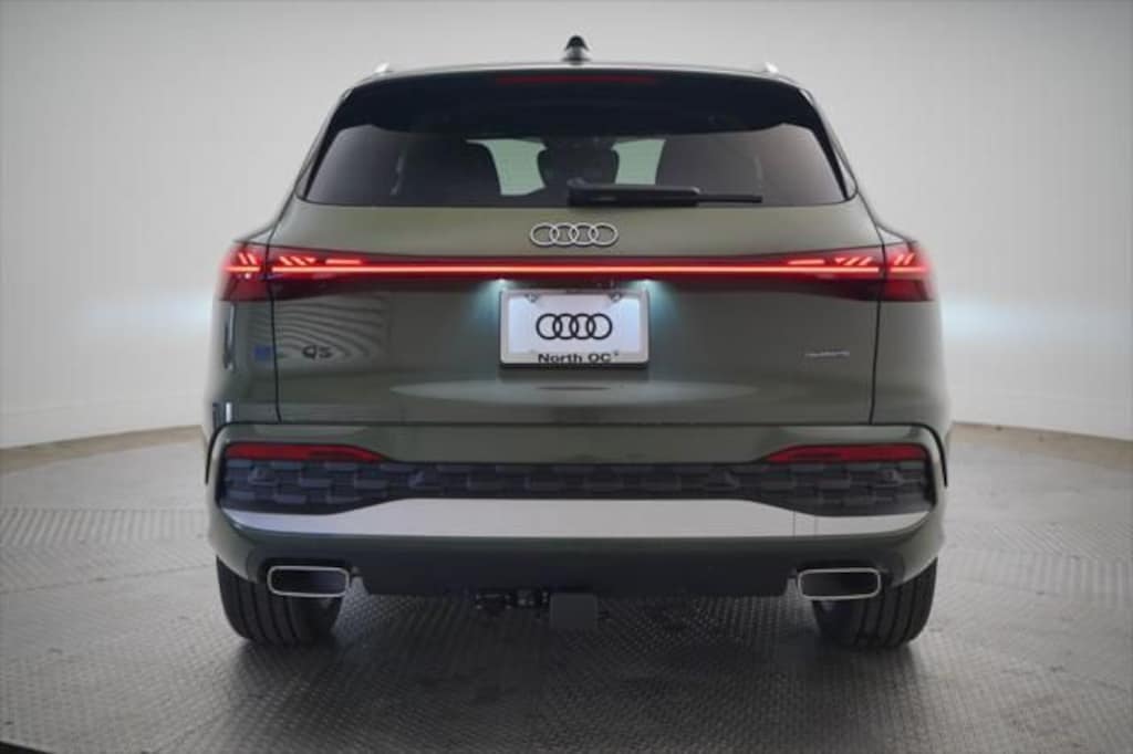 New 2025 Audi Q5 Prestige SUV