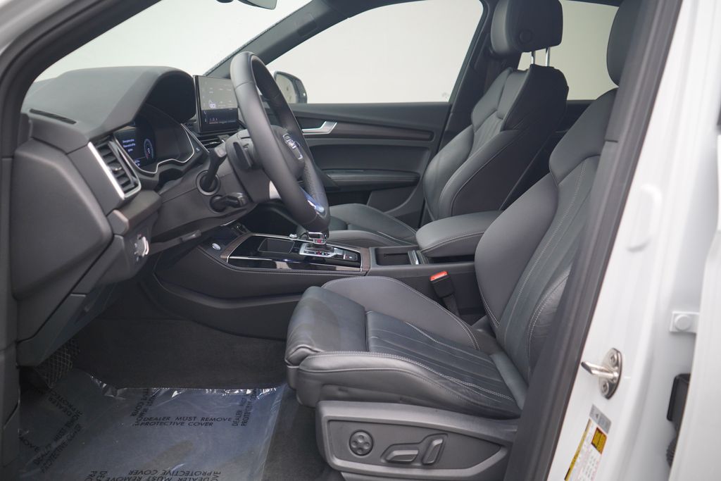 2021 Audi Q5 Sportback 45 Premium Plus photo 6