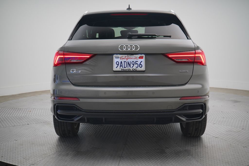 2022 Audi Q3 45 TFSI S line Premium photo 4