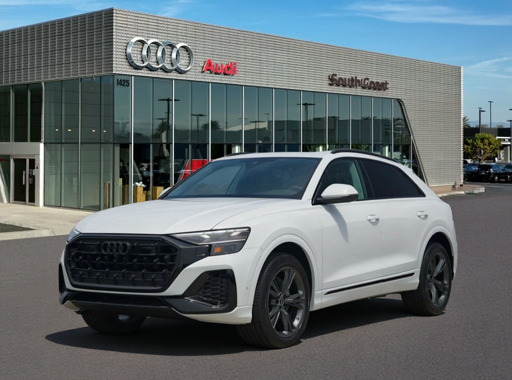  Audi Q8