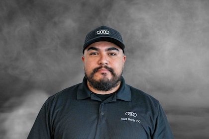 Staff member Erik Carillo from ID_f95b01f132f2