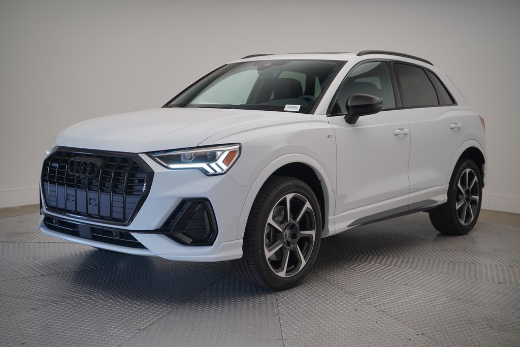 2025 Audi Q3 S Line Premium Plus's photo
