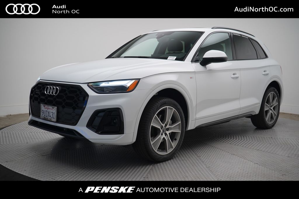 2025 Audi Q5 45 Premium's photo