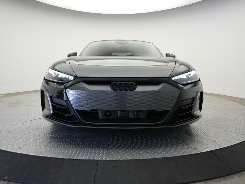 2024 Audi e-tron GT Premium Plus photo 5