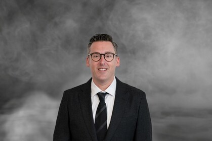 Staff member Derek Dicker from ID_fccecefc2038