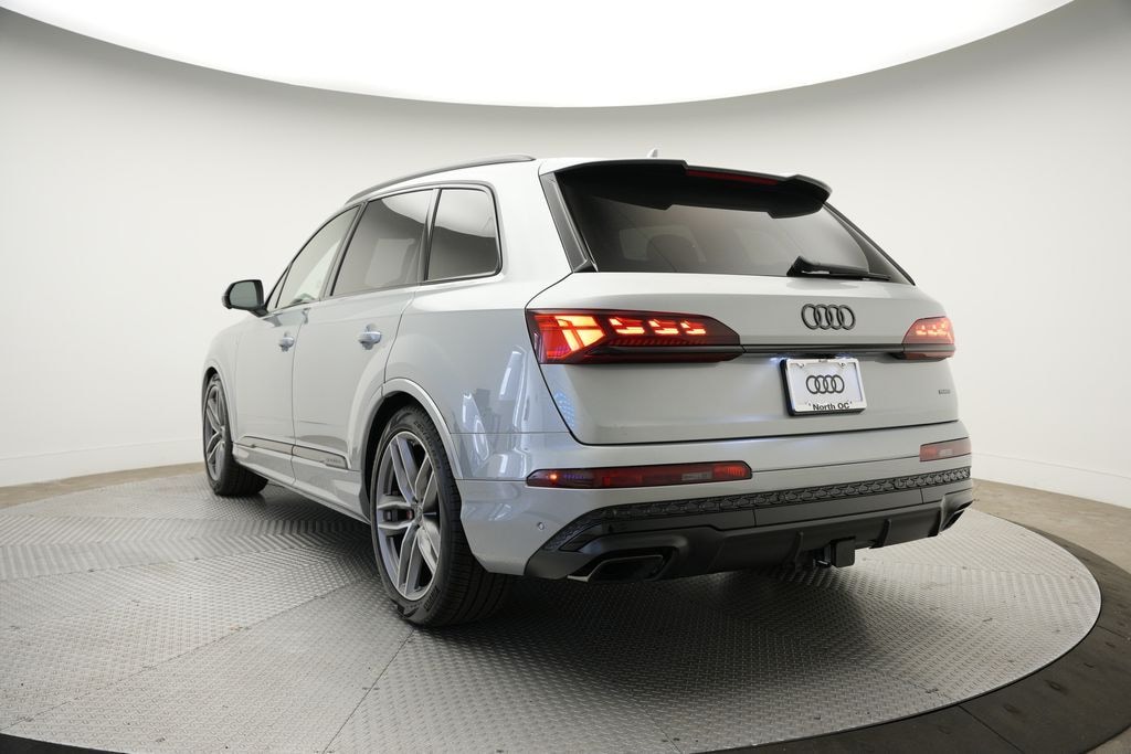 New 2026 Audi Q7 Prestige SUV