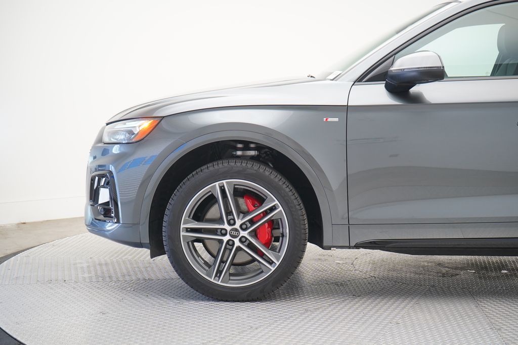 2025 Audi Q5 55 S line Premium photo 2