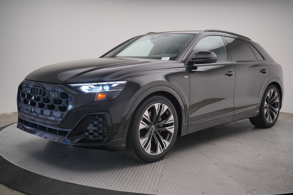 2026 Audi Q8 Premium Plus's photo