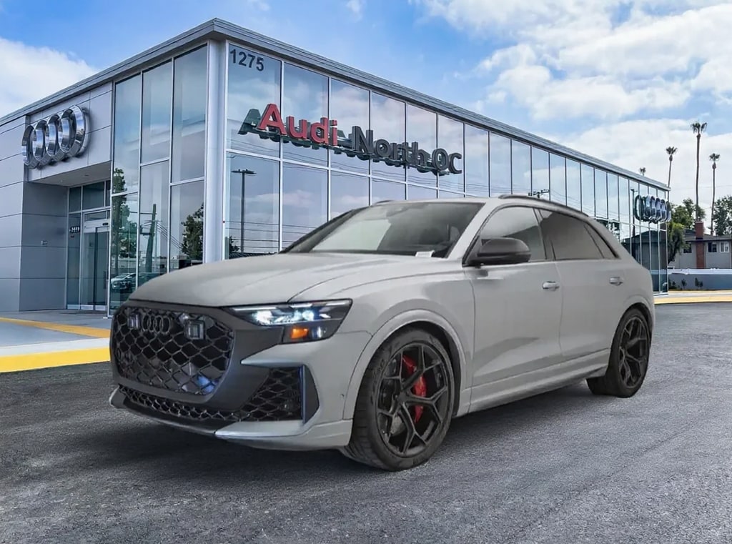 2026 Audi RS Q8 -'s photo