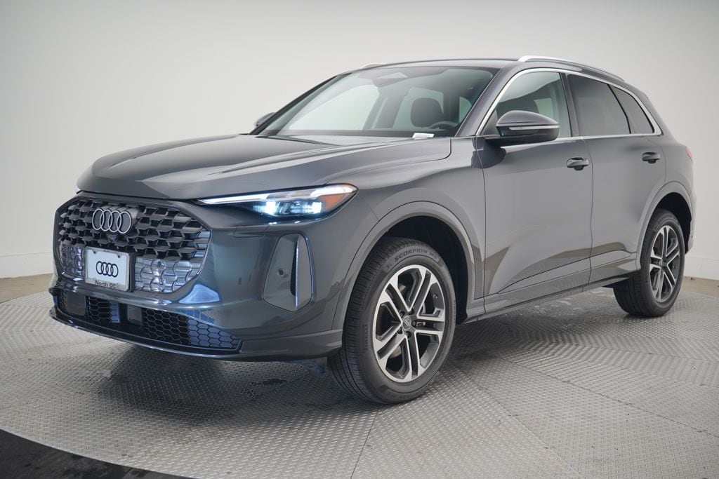 2025 Audi New Q5 Premium Plus's photo