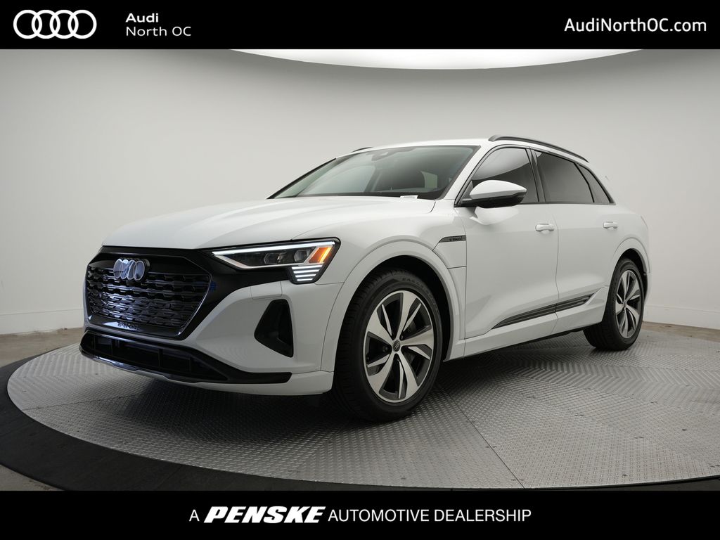 2024 Audi Q8 e-tron 55 114 kWh Premium quattro's photo