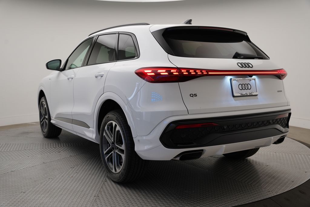 New 2026 Audi Q5 Premium SUV