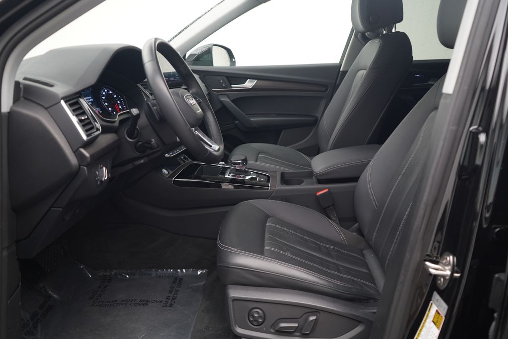 2023 Audi Q5 40 Premium photo 6