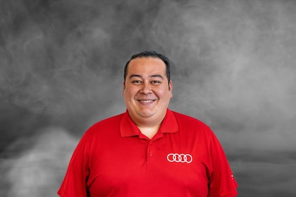 Staff member Steve Cosby from ID_6425a2da4091