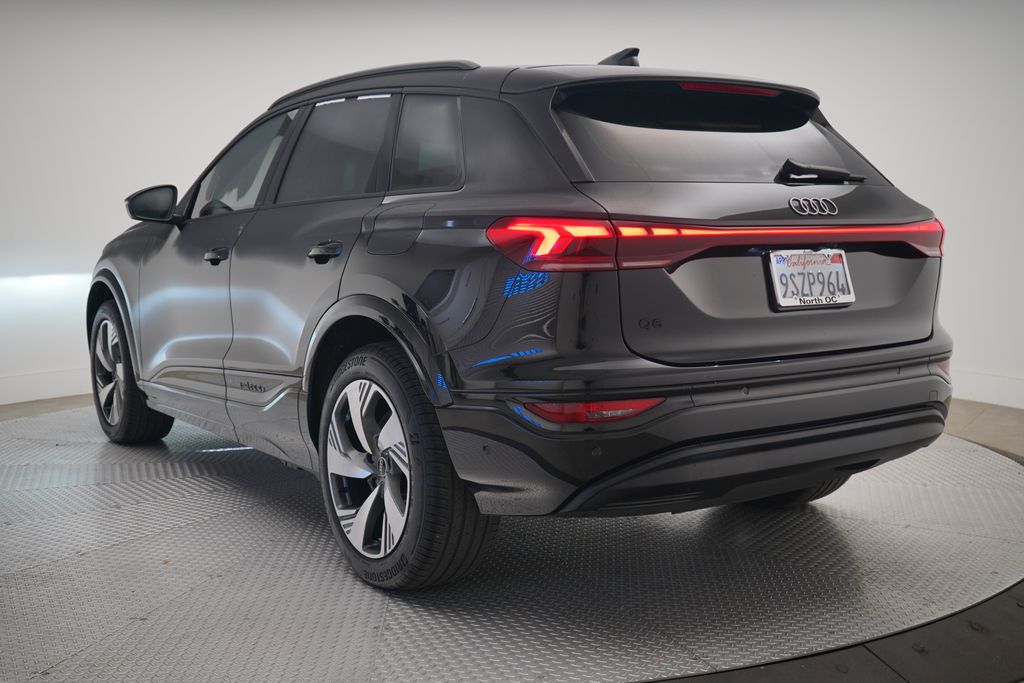 2025 Audi Q6 E-tron Premium photo 3