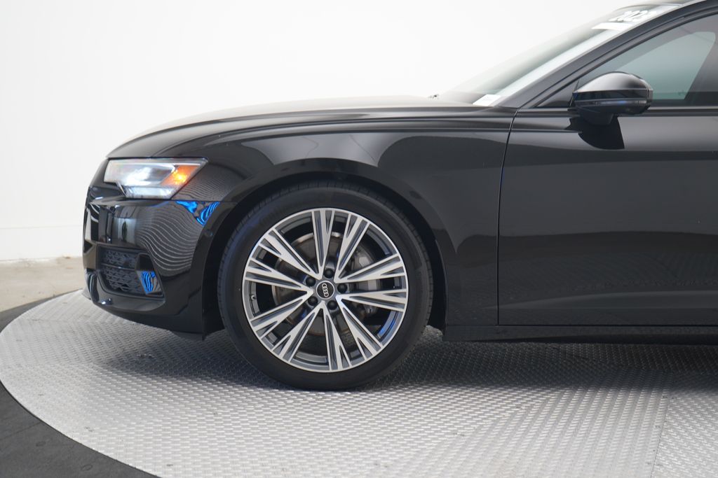 2023 Audi A6 45 Premium Plus photo 2