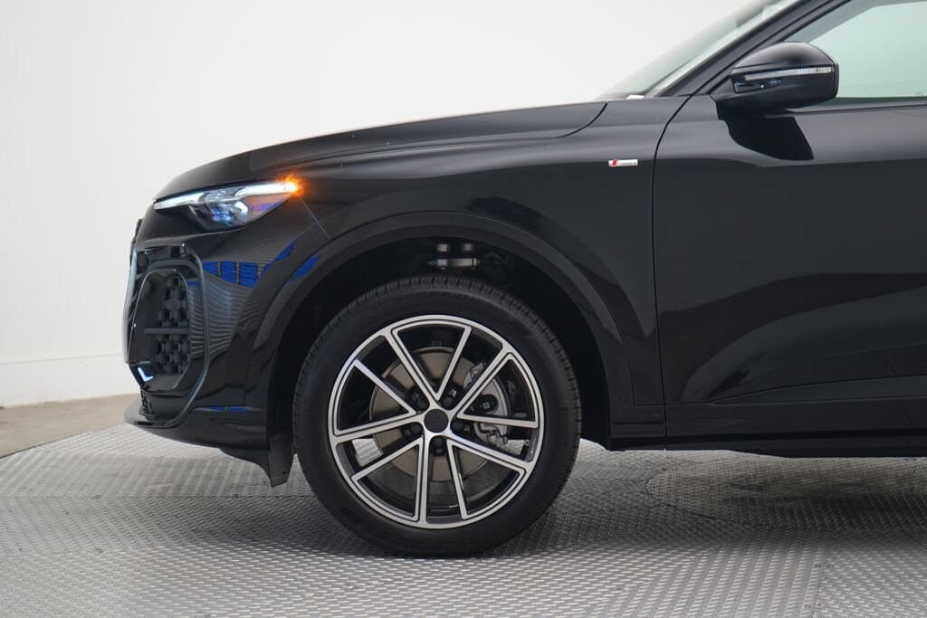 New 2026 Audi Q5 Sportback Premium Plus SUV