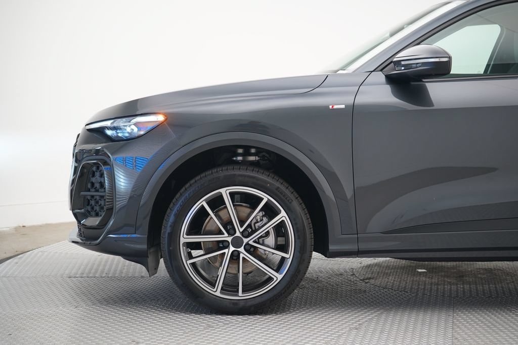 New 2026 Audi Q5 Premium Plus SUV