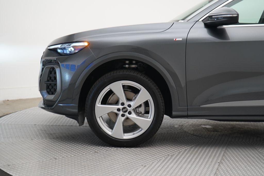 New 2026 Audi Q5 Sportback Premium Plus SUV