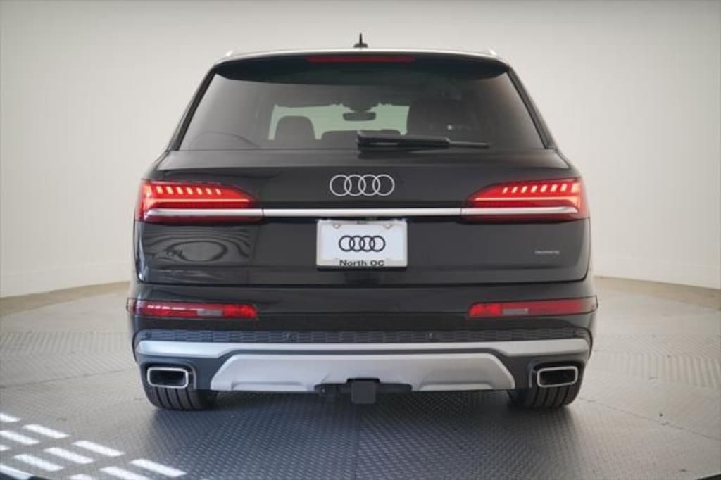 New 2025 Audi Q7 Premium Plus SUV