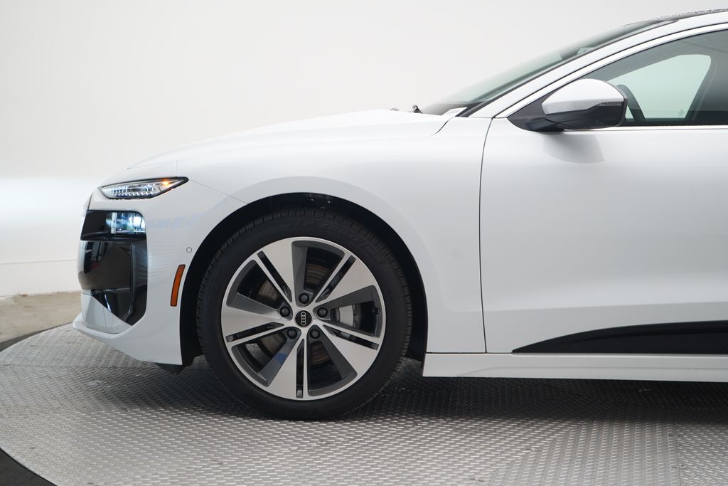 2025 Audi A6 e-tron Premium Plus photo 2