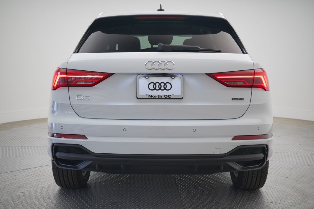 2025 Audi Q3 45 TFSI S line Premium Plus photo 4